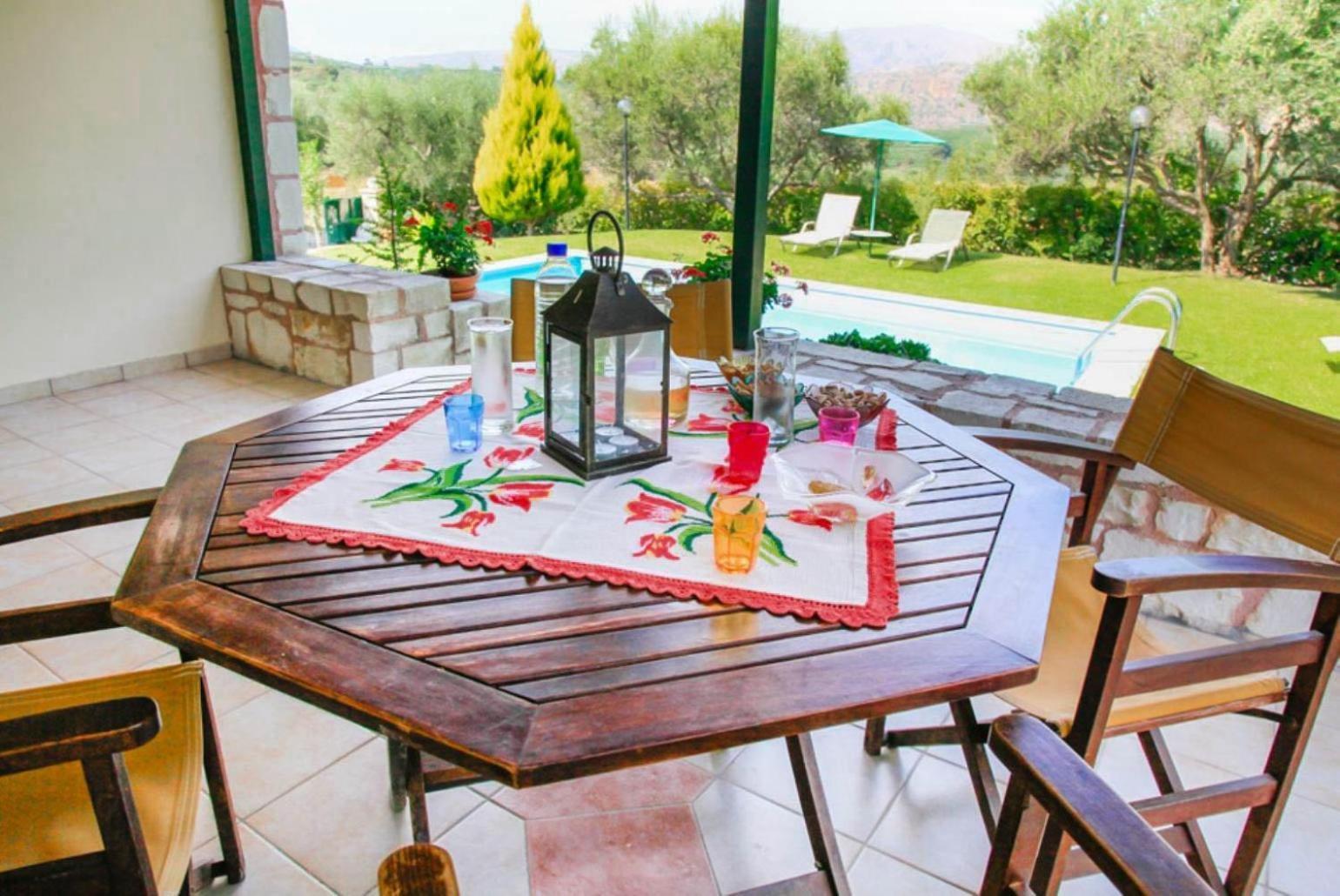 Villa Giannis 칼리베스 외부 사진